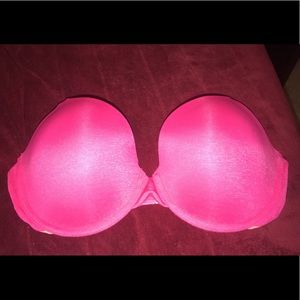 Pink VS bra